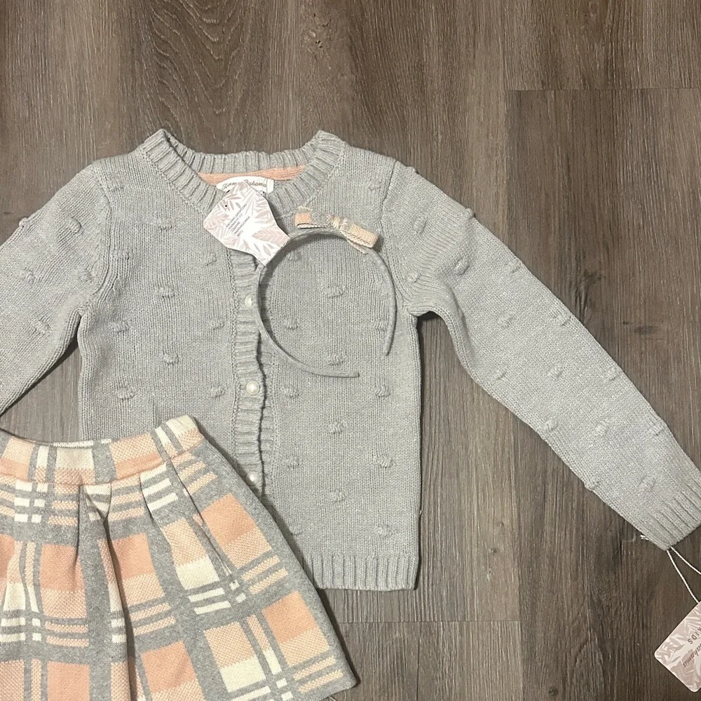 Gray Cardigan and Plaid Skirt Set with Headband 5/6 - Picture 2 of 3